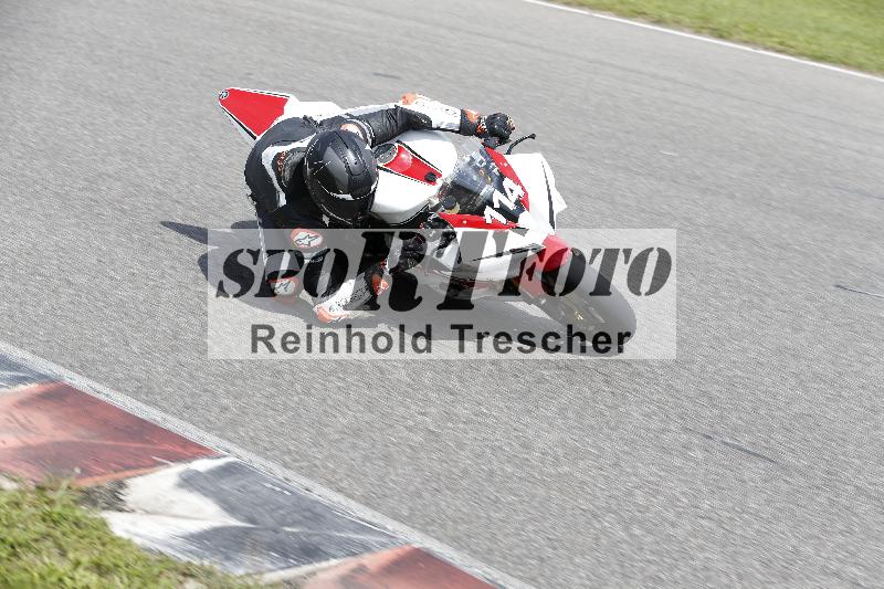 /Archiv-2024/29 12.06.2024 MOTO.CH Track Day ADR/Gruppe rot/114